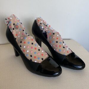 GEOX Respira black leather and patent Italian pumps with built in comfort